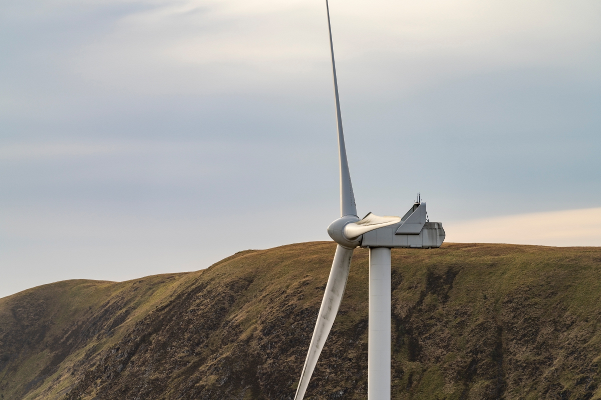 1200x800_2024_11_12_Windy Rig_Ground_Stills-017.jpg