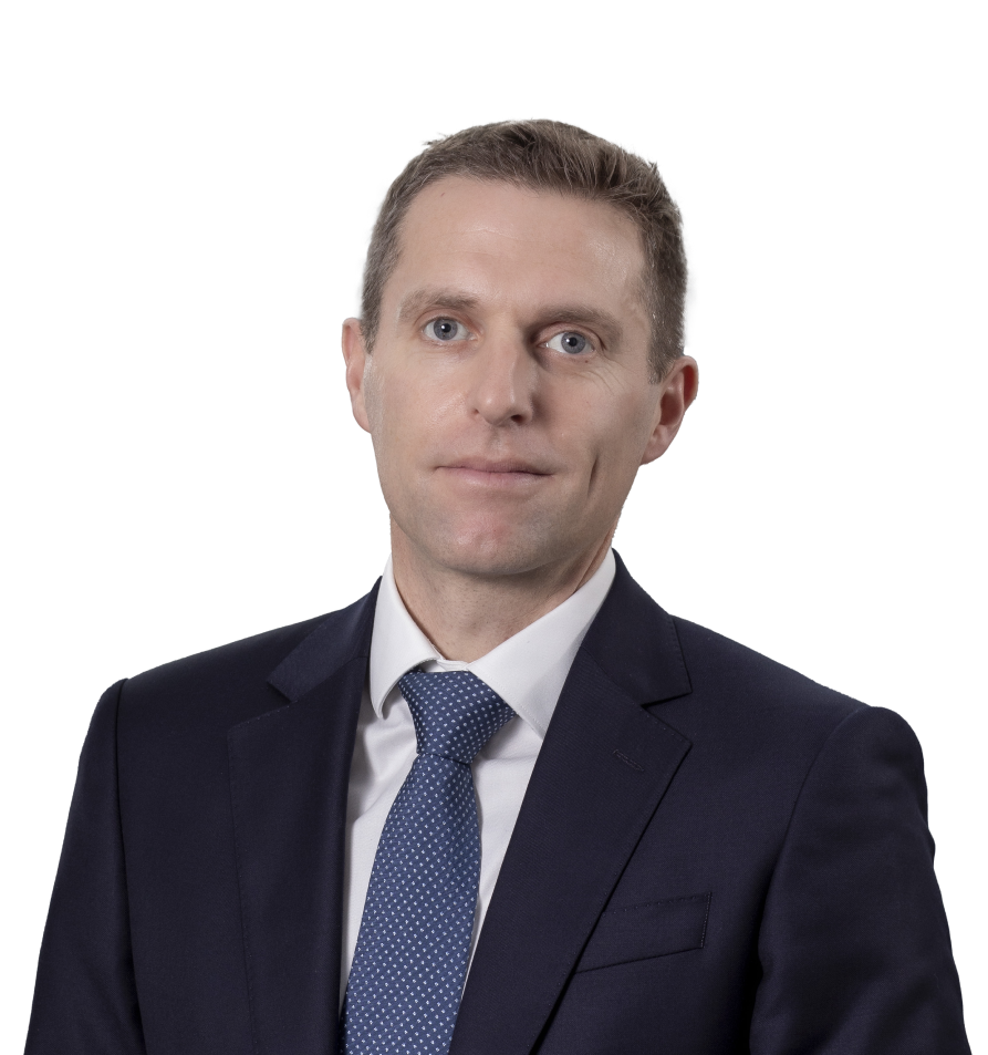 UKW_Team_Management_StephenPackwood._893x953.png