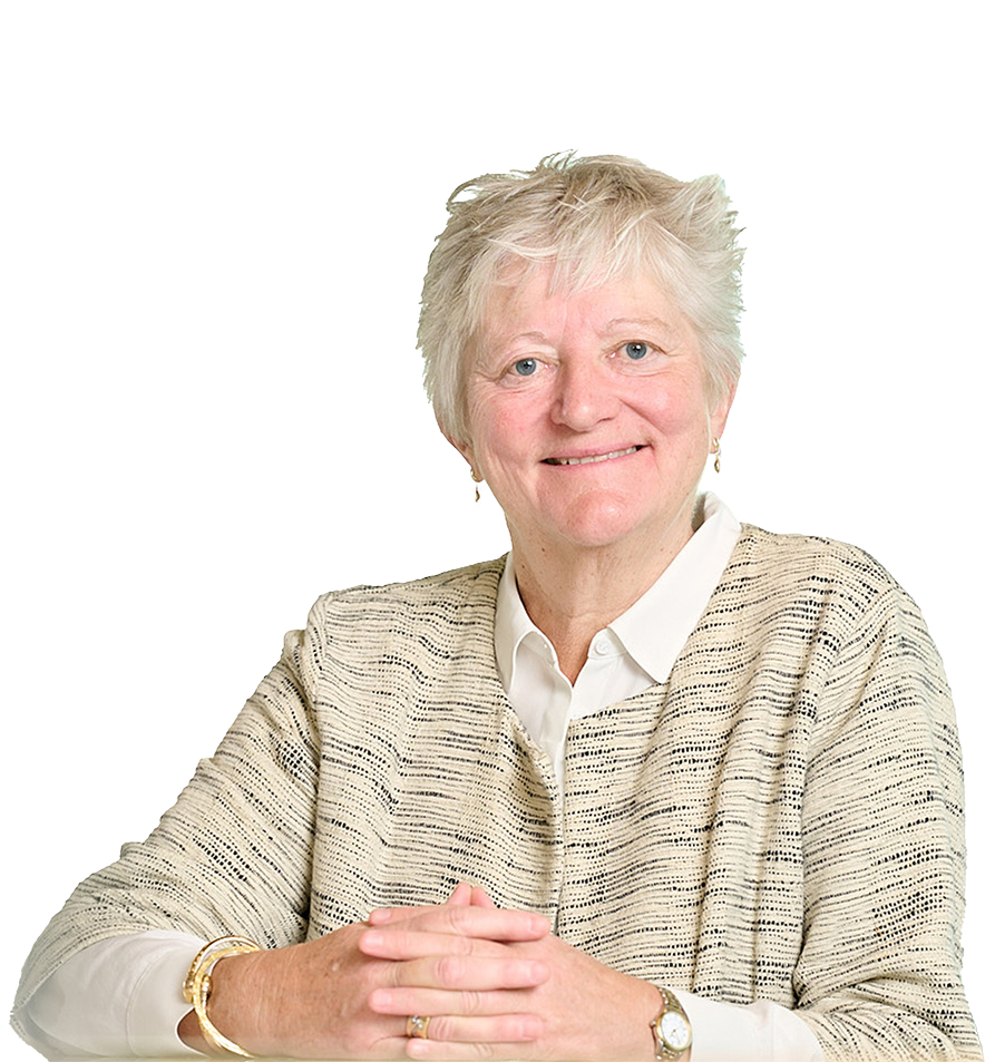 Head shot of Lucinda Riches