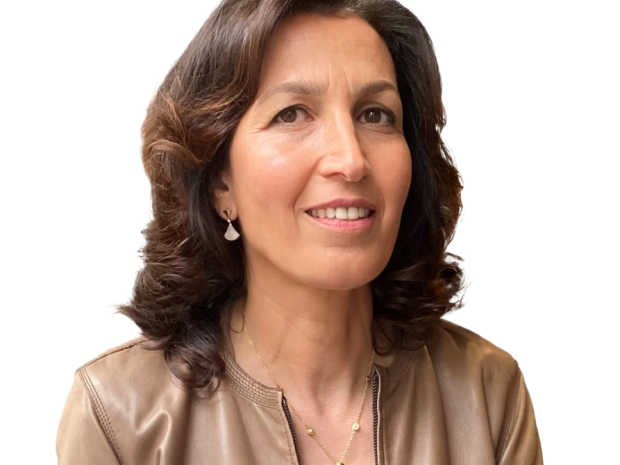 UKW_Team_Management_Taraneh Azad_893x953.png